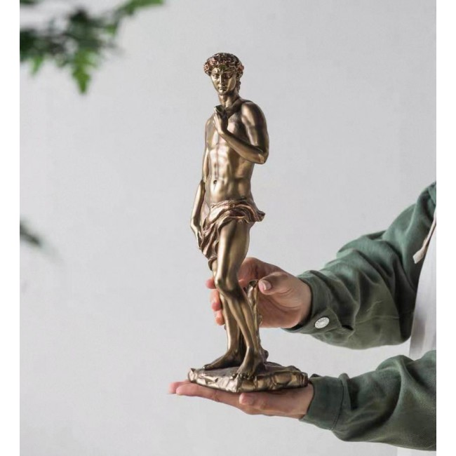 تحفه رجل معدن مذهب بستايل روماني 8104