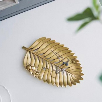 صحن ذهبي معدن بتصميم ورق شجر 7854