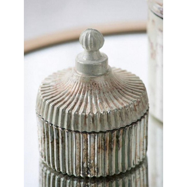 تحفة شمعه بغطاء رائحه منتشره وجميله7859