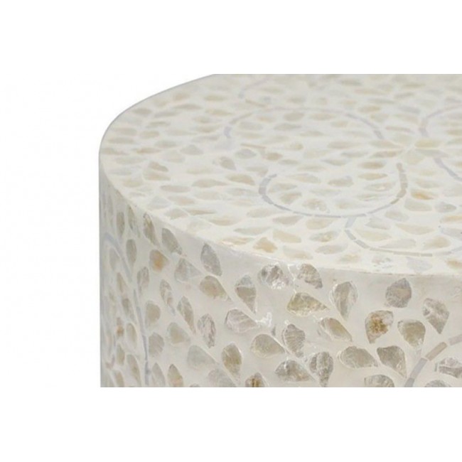 طاوله دائريه بتصميم مودرن باللون الابيض من رقائق الصدف الطبيعي  7871