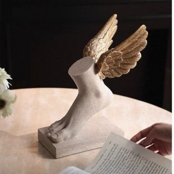 تحفة قدم بجناحين بتصميم اوربي 7913