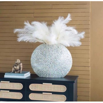 فازه انيقه مطعمه بصفدف طبيعي رقيق بتصميم مودرن بحجم كبير برتفاع 53cm 8118