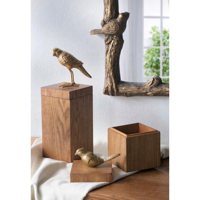 علبه بغطاء خشبي مطعم بالمعدن المشغول يدويا متوفر الحجمين L8087