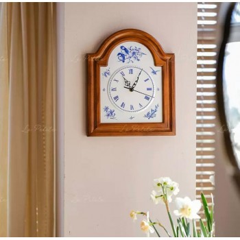 ساعه جداري كلاسيك بنقوش زهور 9185