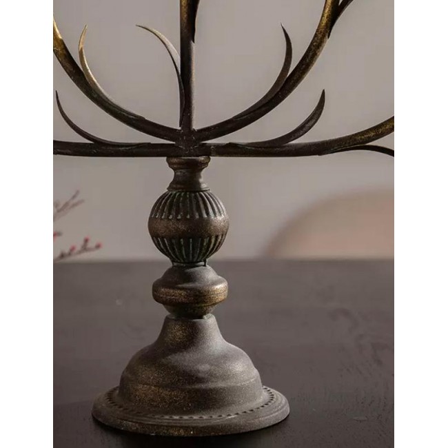 شمعدان معدن فاخر بتصميم اوربي 9239