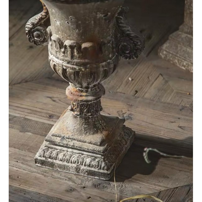 فازه فخاريه بتصميم اوربي ملائم لديكور المنزل 9249