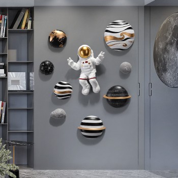 طقم جداري مجسم رجل فضاء مع الكواكب طقم جداري مجسم رجل فضاء مع الكواكب