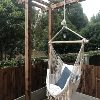 ارجوحه بتصميم ريفي ارجوحه بتصميم ريفي