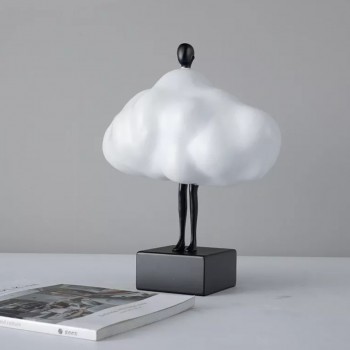 تحف سيراميك فتاة السحاب