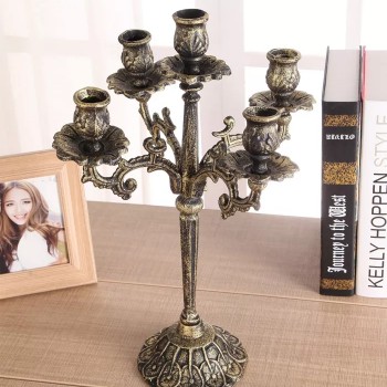 شمعدان حديد مشغول فنتيج ستايل 