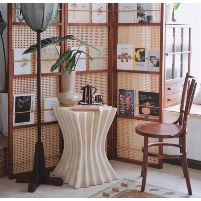 طاوله سيراميك جانبيه بتصميم مودرن 8172